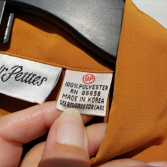 NWT Yves St Clair Petites mustard yellow blouse - Picture 4 of 6